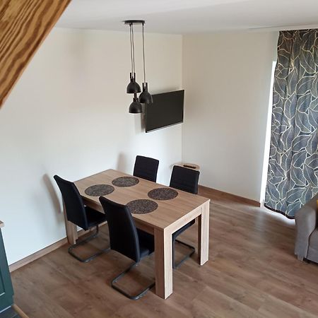 Appartamento Sloneczne Zacisze II Debina  Esterno foto