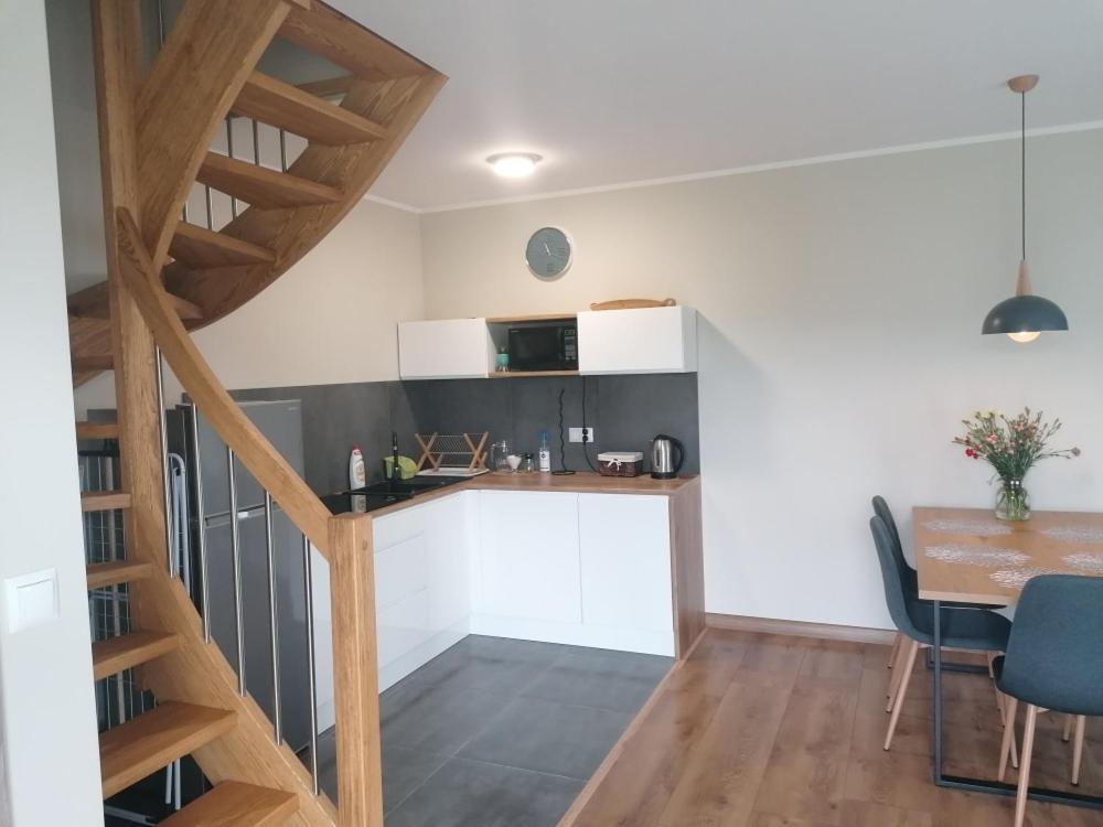 Appartamento Sloneczne Zacisze II Debina  Esterno foto